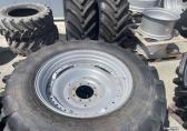 Firestone 480/70R38 en 380/70R28 verstelbare velgen