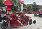 Badalini Strip-till Stroken frees met 6 rij HE-VA mulch zaaimachine